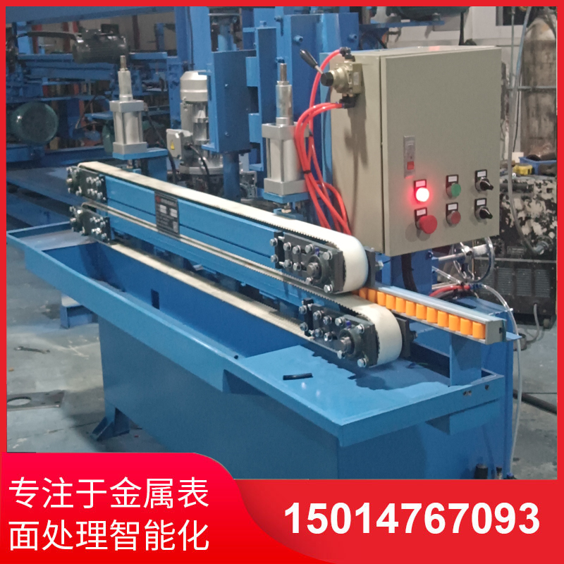 自(zi)動(dong)側(ce)麵砂光機(ji)供應(ying)
